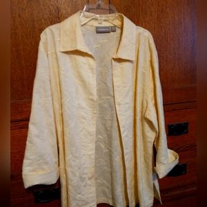 WOMEN'S BUTTON UP Shirt - 3/4 long sleeve Croft & Barrow, cute pale yell…